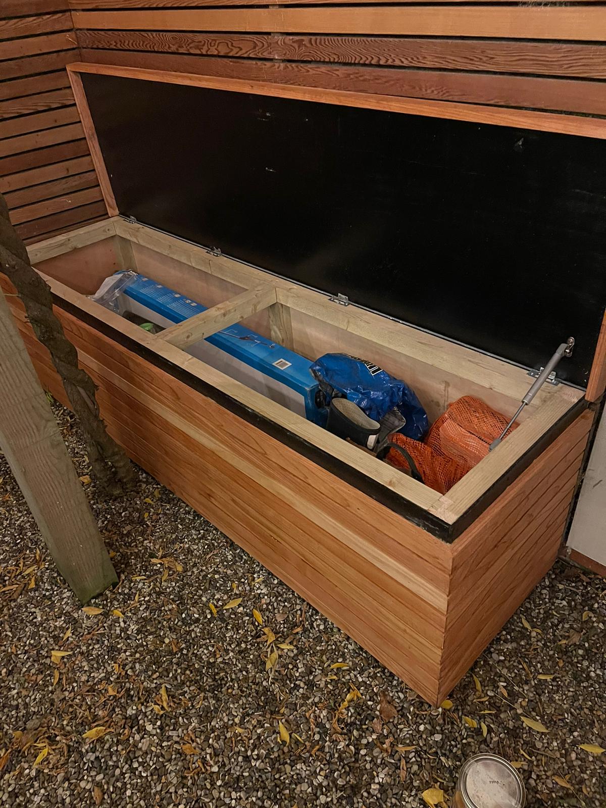 Finished box, with lid up